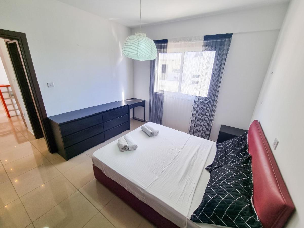 City Vibrance Apartment Larnaca Ngoại thất bức ảnh