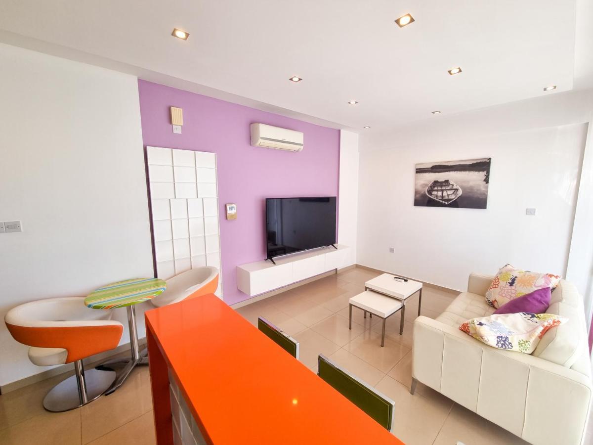City Vibrance Apartment Larnaca Ngoại thất bức ảnh